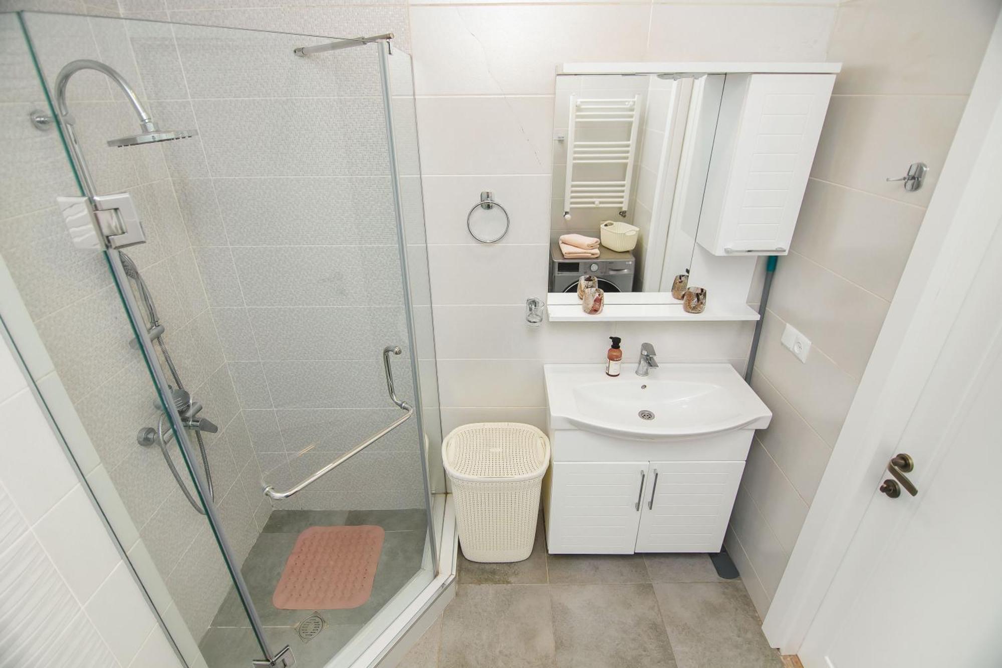 באטומי Happy Apartments מראה חיצוני תמונה